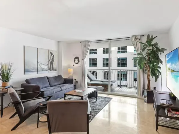 (undisclosed Address), Miami, FL 33131