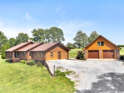 1788 Springwood Rd, Fincastle, VA, 24090