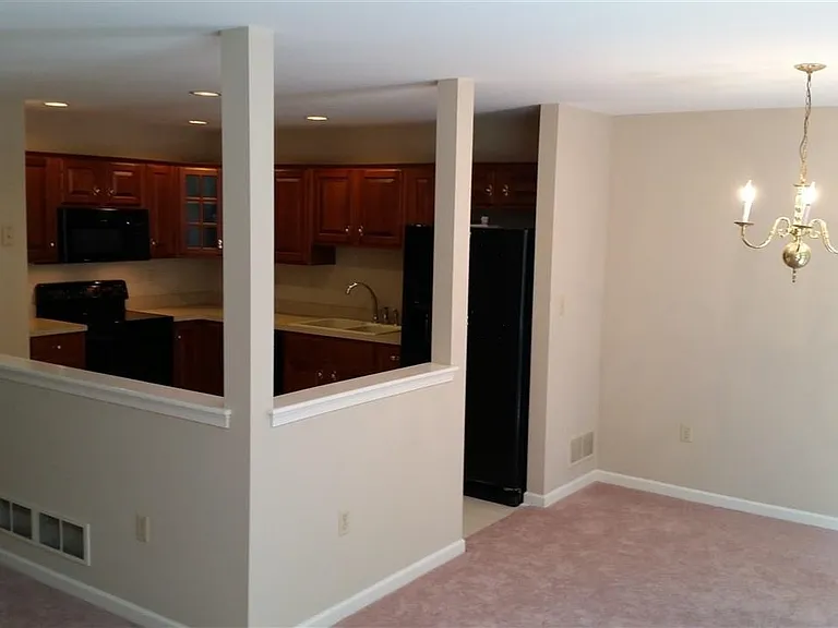 4073 Caissons Ct — Photo 5