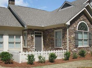 113 Edgewood Dr, Eatonton, GA 31024