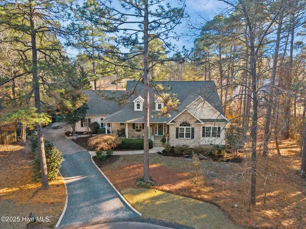5 Belmont Court, Pinehurst, NC 28374