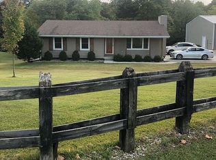 7963 Corydon Ridge Rd NE, Lanesville, IN 47136