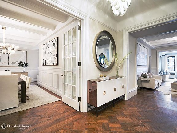 2nd image of 608 W End Ave #9C