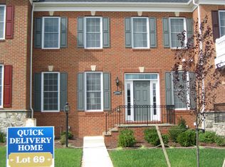 22997 Chertsey St, Ashburn, VA 20148