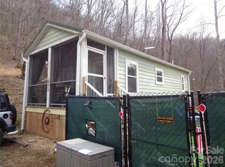73 Bear Oat Trl, Franklin, NC 28734