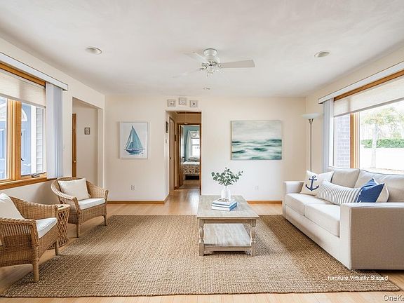 4th image of 21 Woodridge Road