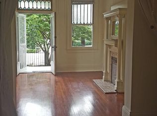 5913 Laurel St, New Orleans, LA 70115