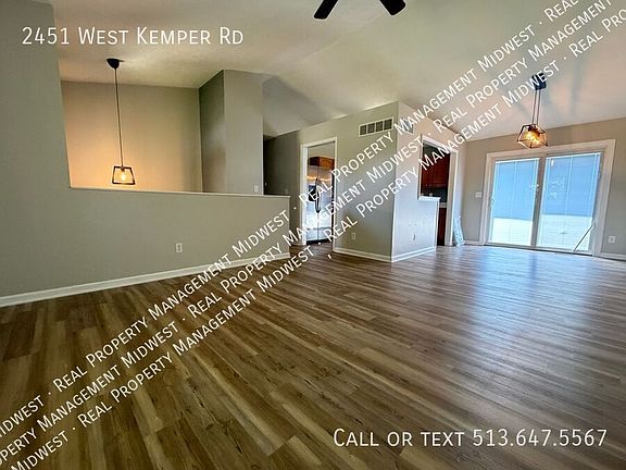 5th image of 2451 W Kemper Rd
