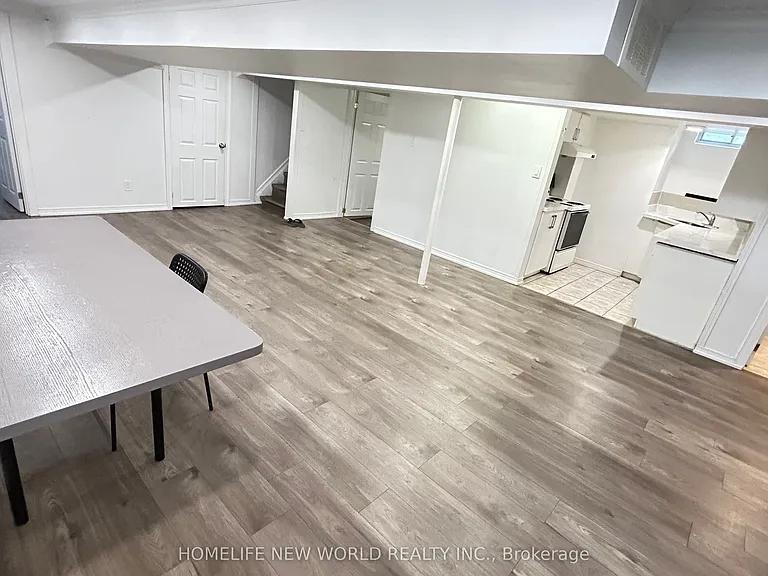 54 Bridley Dr — Photo 16