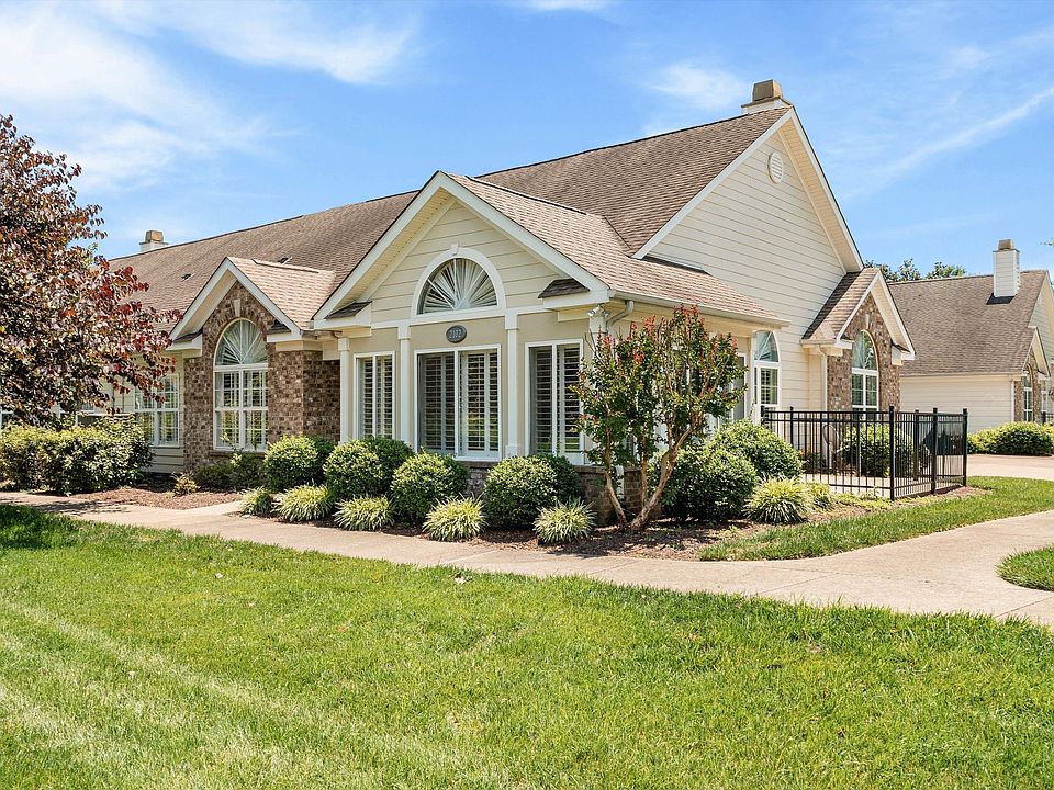 1st image of 825 Browns Ln #2102