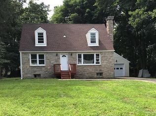 9 Elmwood Dr, Brewster, NY 10509