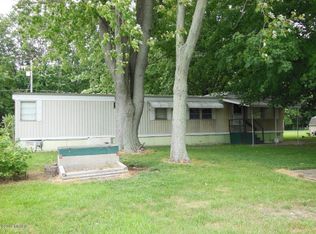 525 Beechwood Ln, Coldwater, MI 49036