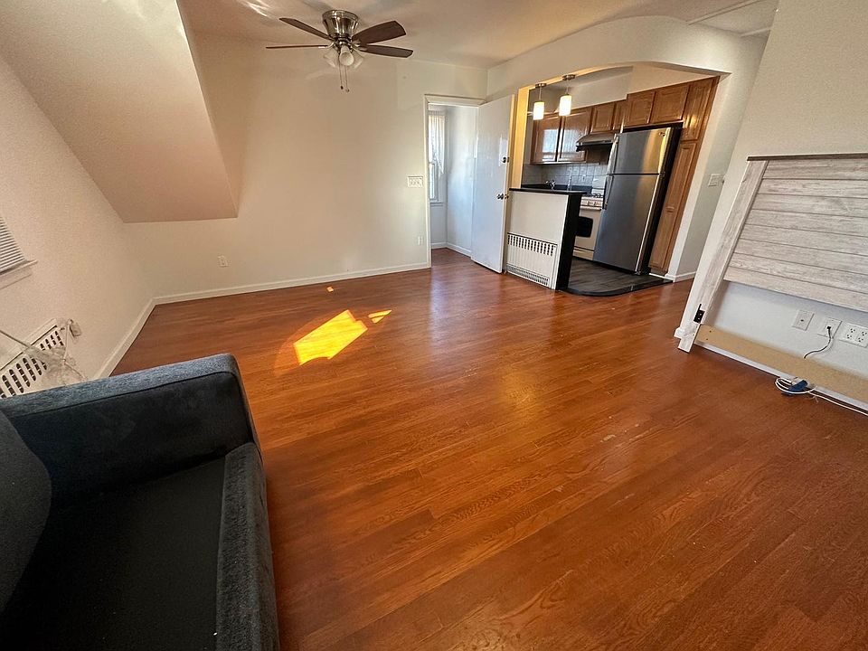 1st image of 6121 215th St Fl 2