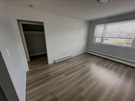 2nd image of 44 B St #5