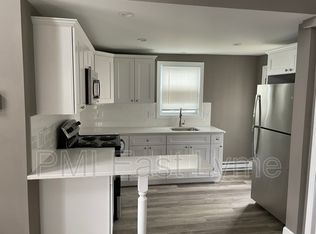 24 Railroad Ave UNIT A, Plainfield, CT 06374