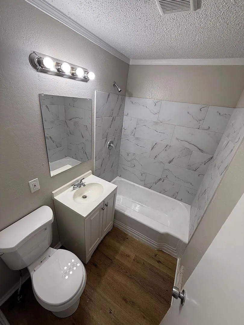 Ruskin Heights - 3 Bedroom 1 Bathroom — Photo 4