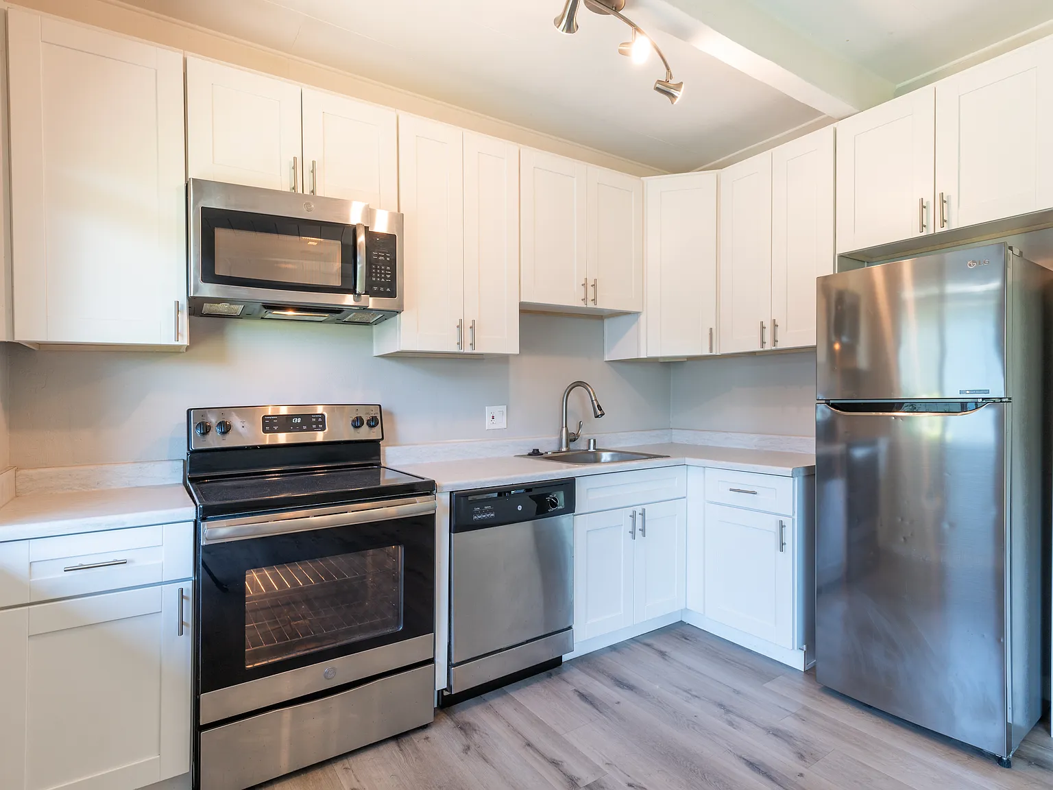 Grant St Apartments — Photo 4