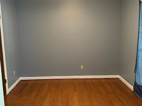 3rd image of 1273 Heathcliff Dr