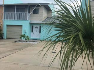 34 Colonial Dr, Cocoa Beach, FL 32931