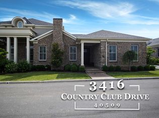 3416 Country Club Dr, Lexington, KY 40509