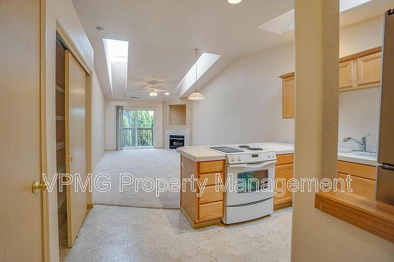 1st image of 4000 NE 109th Ave Unit 150M