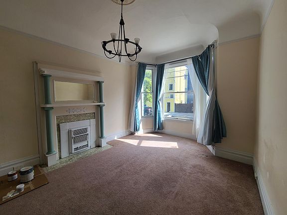 2nd image of 20 Camp St