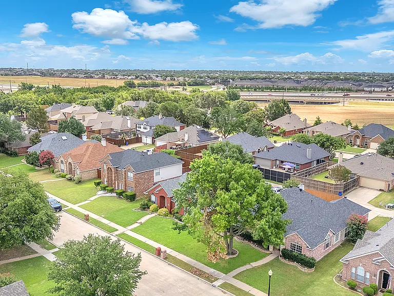 10809 River Oaks Dr — Photo 6