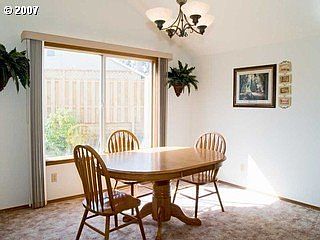 4th image of 6916 SE 68th Ct