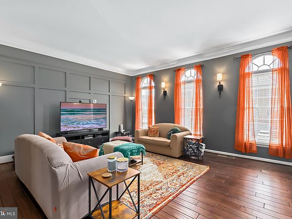 5th image of 22646 Upperville Heights Sq