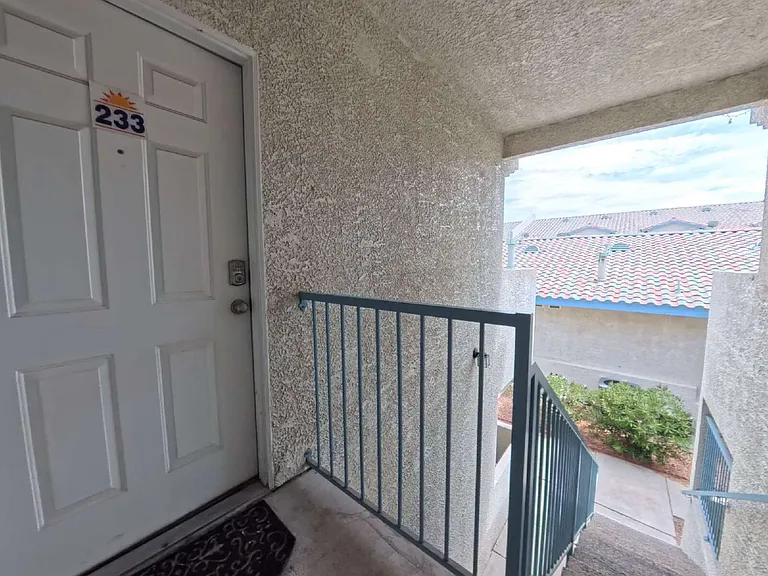 4960 Harrison Dr #233 — Photo 20