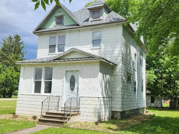 12 S Quinn St, Bricelyn, MN 56014