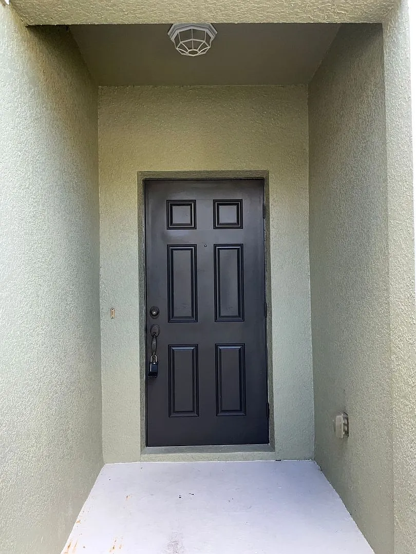 3 bedroom, 2.5 bath in gated community, Daniels Landing Townhomes — Photo 3