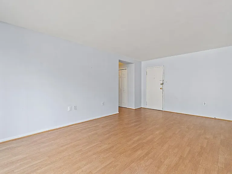Living Room 6