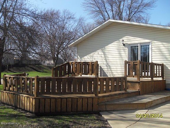 4th image of 1523 Edina Ave