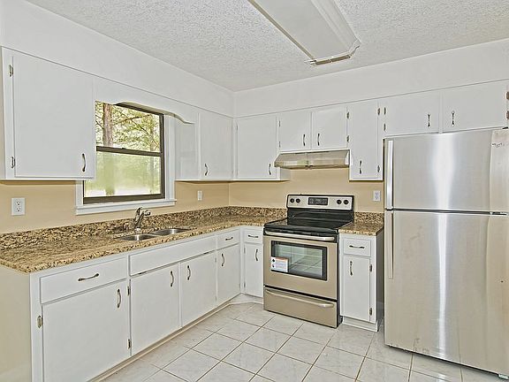 5th image of 11485 SE 80th Ct