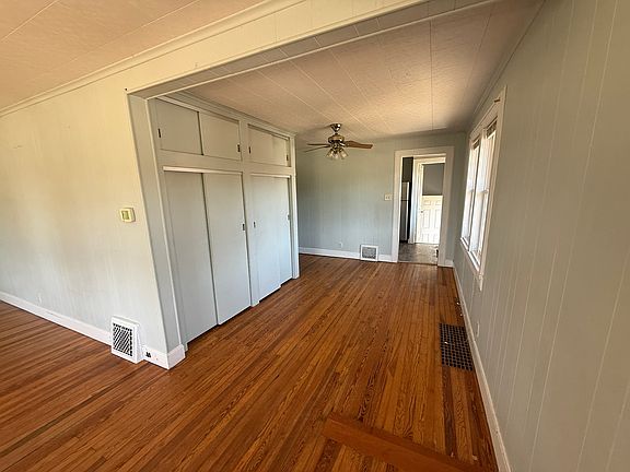 5th image of 3450 Spencerville Rd