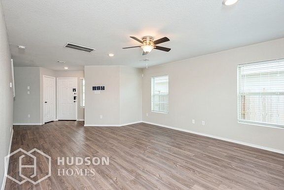 3rd image of 5208 Elrington Valley Ln