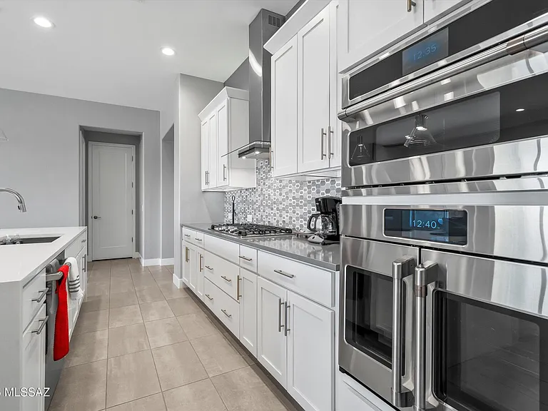 30668 S Sand Hurst Ln — Photo 10