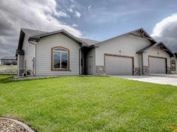 321 Dunbar Ct, Rapid City, SD 57701