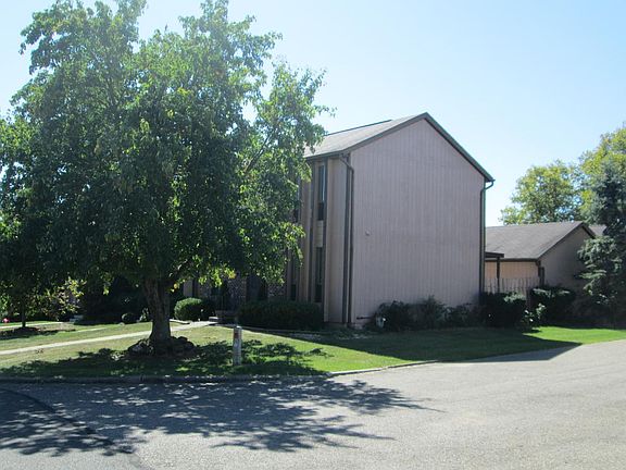 2nd image of 3408 Southward Cir