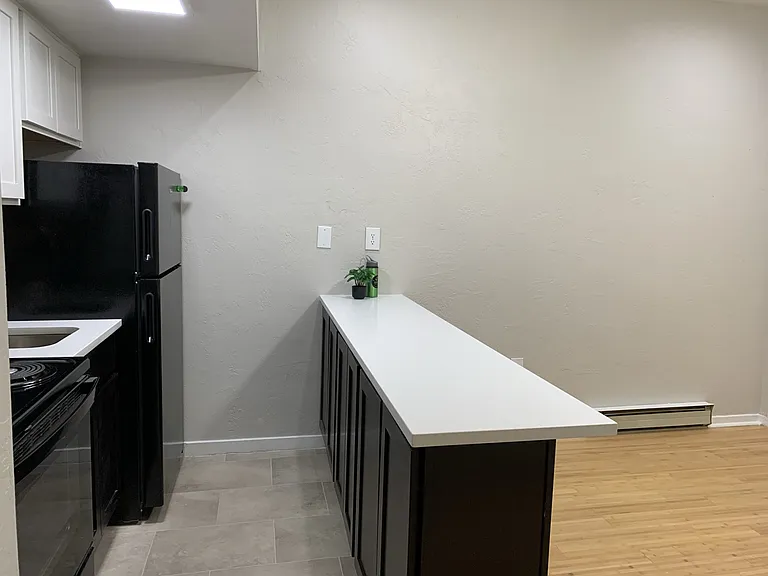 6333 Walnut St — Photo 4
