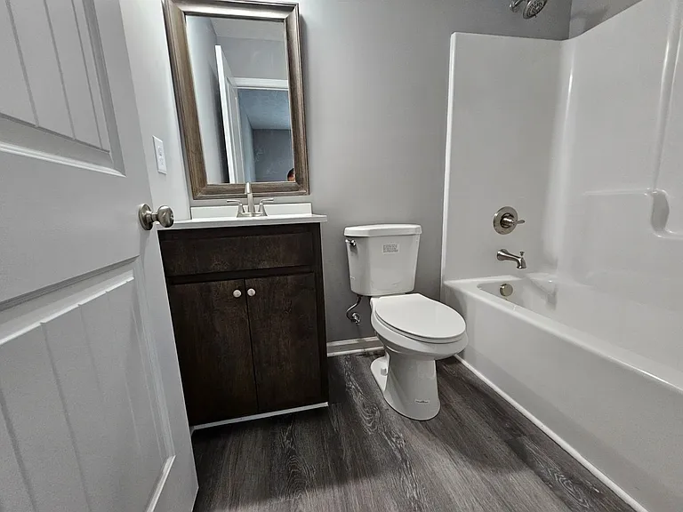 428 W Waggoner St — Photo 10