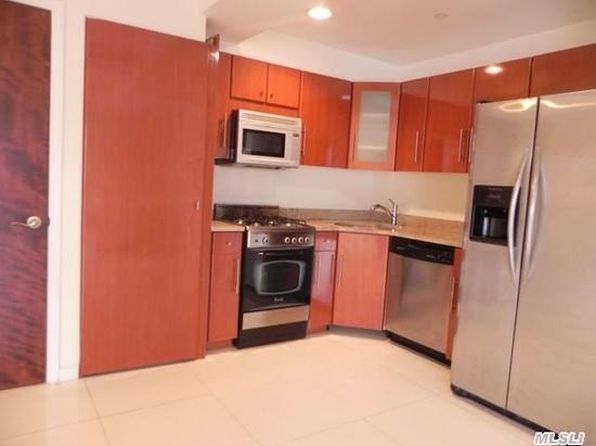 4 Chelsea Pl APT 3F