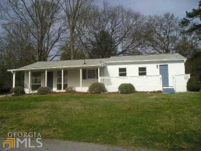 1st image of 2951 Hall Dr SE