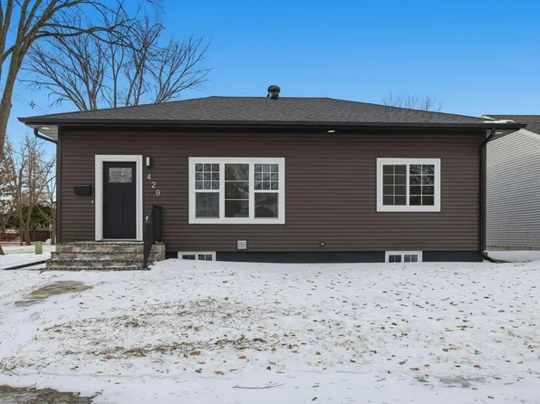 429 18th St S, Moorhead, MN 56560