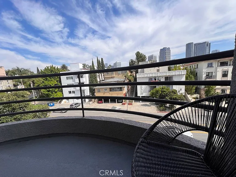1617 S Beverly Glen Blvd #303 — Photo 48