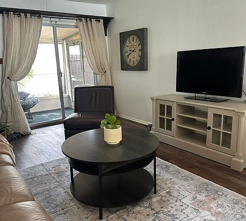 Living space Apt B