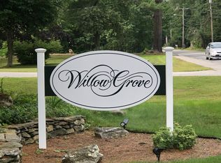 6 Willow Grove Rd #6, Brunswick, ME 04011