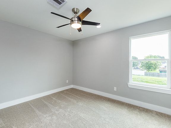 5th image of 9841 Fabiola Dr