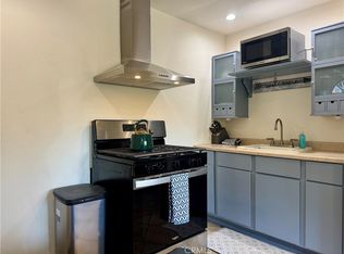 3000 Fairbanks Ave, Simi Valley, CA 93063